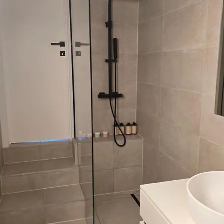 Beach Appartement De Panne Apartamento *